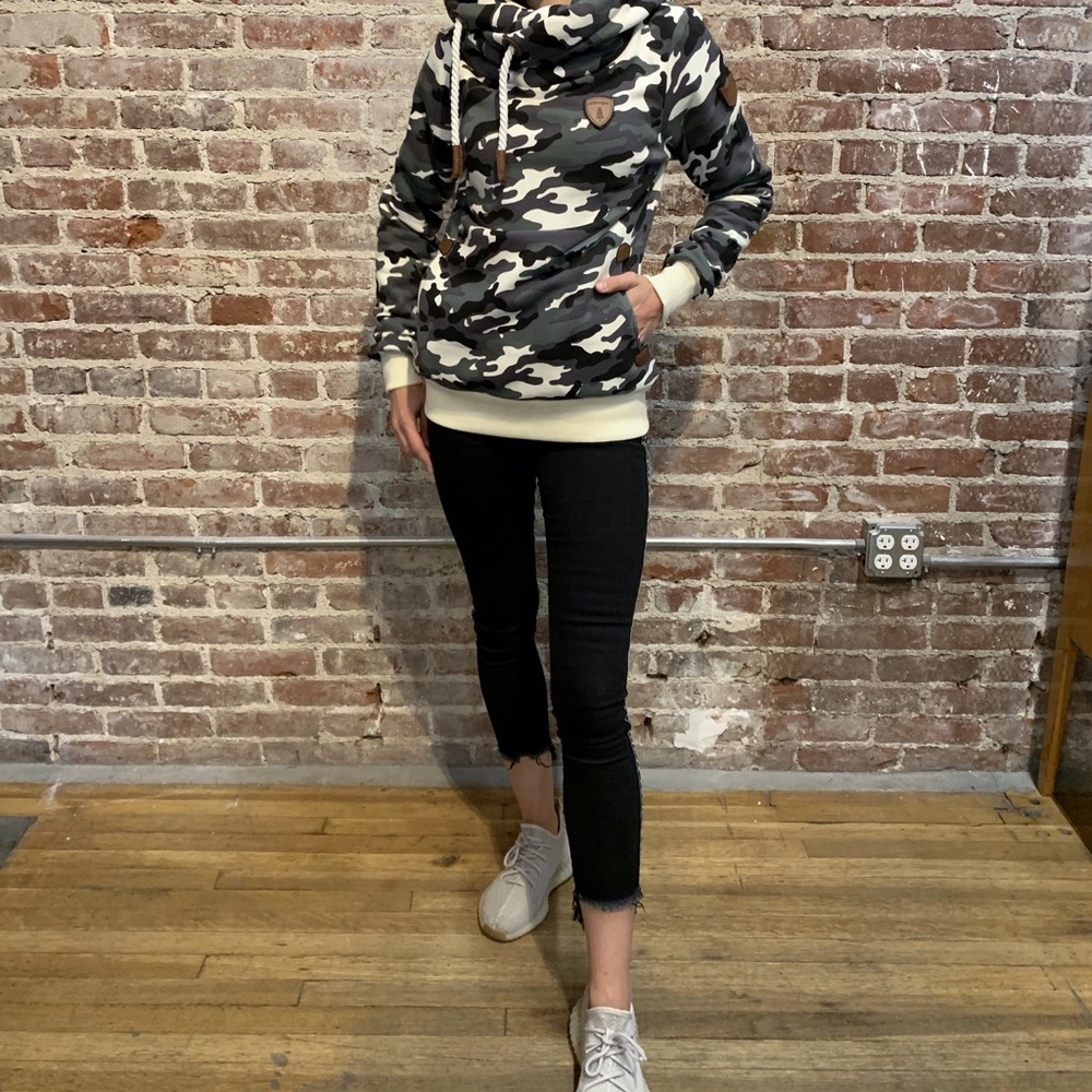 Wanakome Camo Hoodie